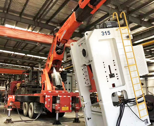 翠屏提升工作效率，选择优质折臂吊租赁服务